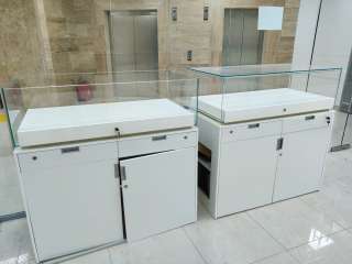 Ювелирные прилавки