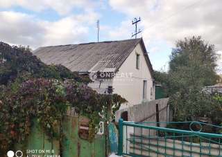 1/2 часть дома.Лесная зона, от города Симферополь 8 км.