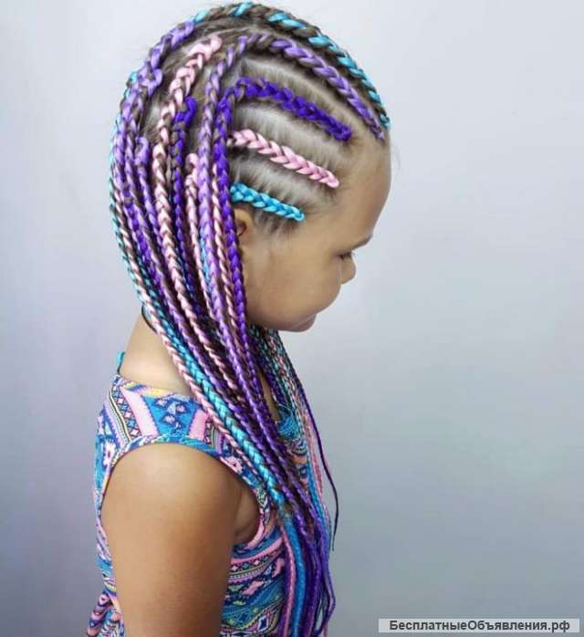 Мастера по плетению косичек и рисованию временных татуировок