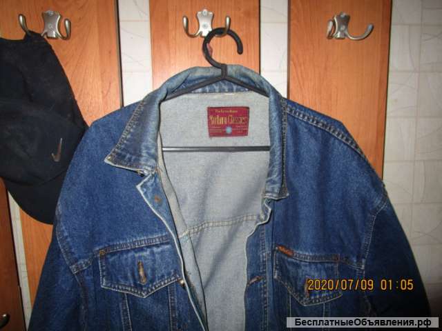 Куртка джинсовая