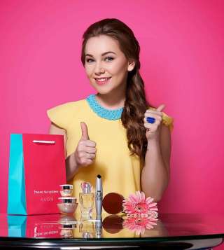 Представитель AVON