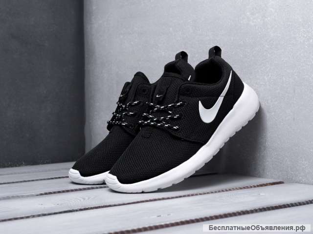 Кроссовки Nike Roshe Run женские