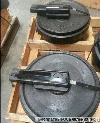 20Y-30-00320 направляющее колесо, ленивец Komatsu PC-200LC-7