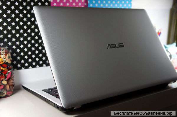 Ноутбук Asus X550C белый ( Intel Core i3 / 1500 Mhz / 15.6" / 500Gb )