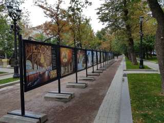 Производство уличных стендов и различных изделий из металла
