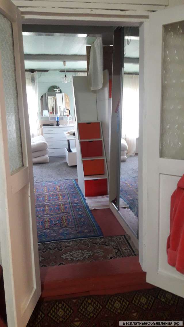 Дом в сосновом бору с четырьмя озерами рядом