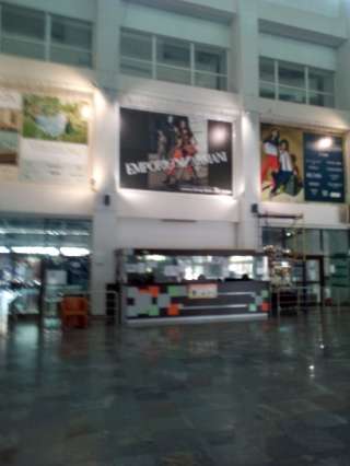 Требуется продавец