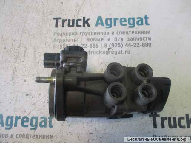 Кран EBS тормозной главный MAN 81521306298