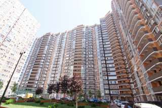 Превосходная 2 комнатная квартира в ЖК Москва. Видовой этаж, хороший ремонт