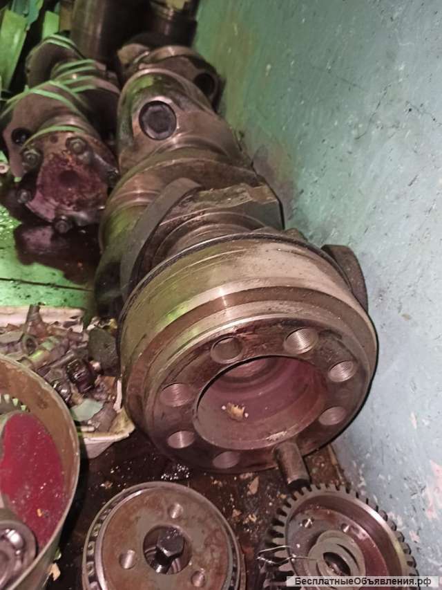 Коленвал двигателя 8ДВТ-330 для бульдозера Т-330 с хранения