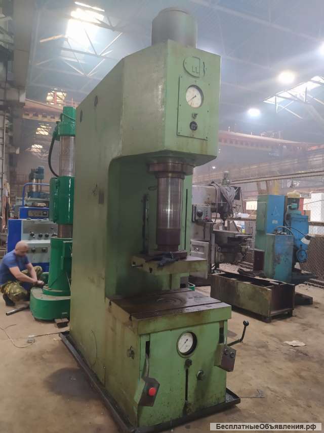 Пресс гидравлический вертикальный П6332