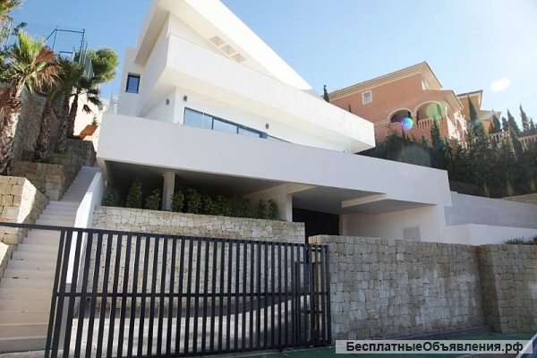 Недвижимость в Испании, Новая вилла в Альтеа