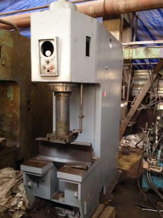 Пресс гидравлический одностоечный П6330, усилие 100т