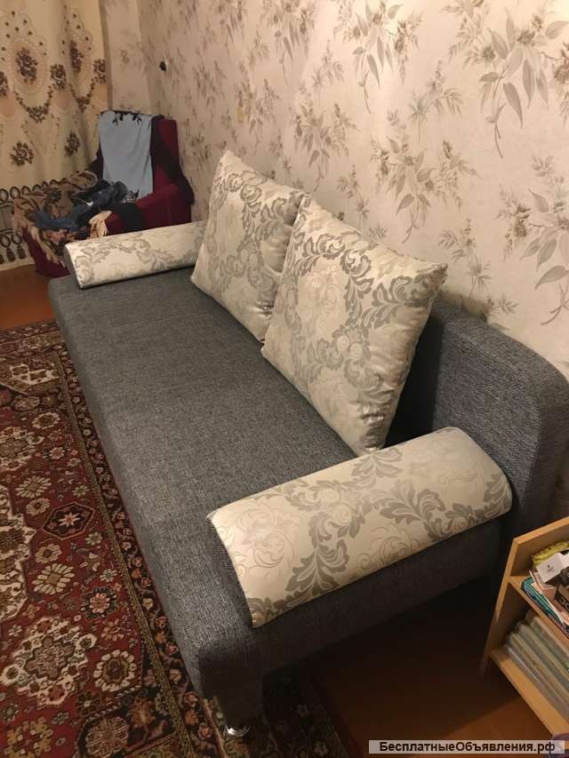 Мягкий и раскладной диван