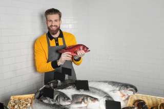 Требуются продавцы -Экспедиторы