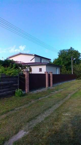 Дом Бровары с.Мокрец, Броварской р-н, вул. Медична, 32 р-н Медична, 32