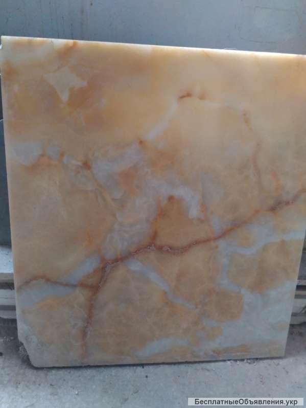 Мрамор плитка и слэбы для оформления интерьеров. В складе находится больше 2570 кв. м.