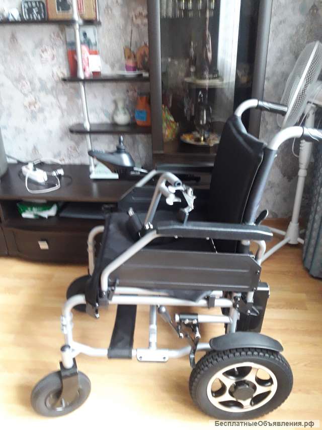 Инвалидная коляска