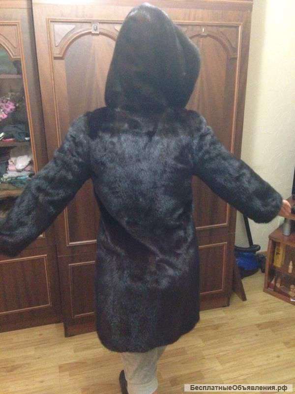 Хорошую норковую шубу. Размер 44 , 46, 48. Длина 95см.
