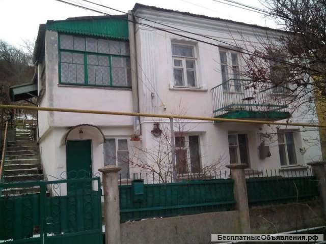 2-х этажный дом в Симферополе 115 м.кв., отличный вариант как для себя так и под сдачу (до Т