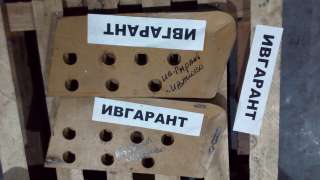 14Х-952-5560, 14Х-952-5550 Нож боковой отвала 14Х-952-5560, 14Х-952-5550