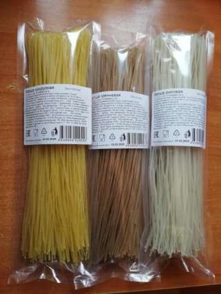 Лапша рисовая, кукурузная, гречневая