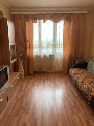 2 комнатная квартира улучшенной планировки с ремонтом