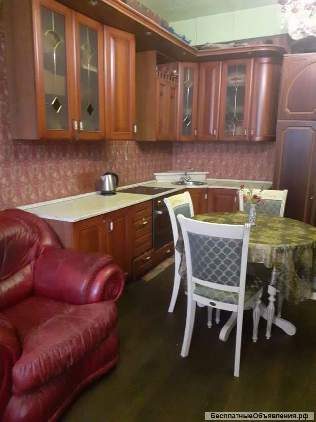 Квартиру в г. Сочи.