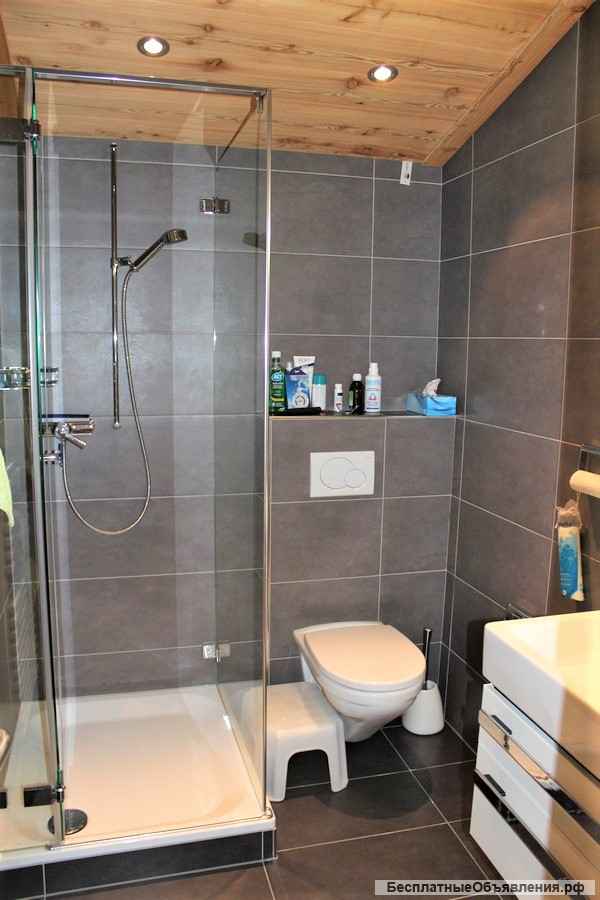 Villa AIDA Дом с 3 квартирами, 2 балкона и терраса с панорамным видом в Лойкербад