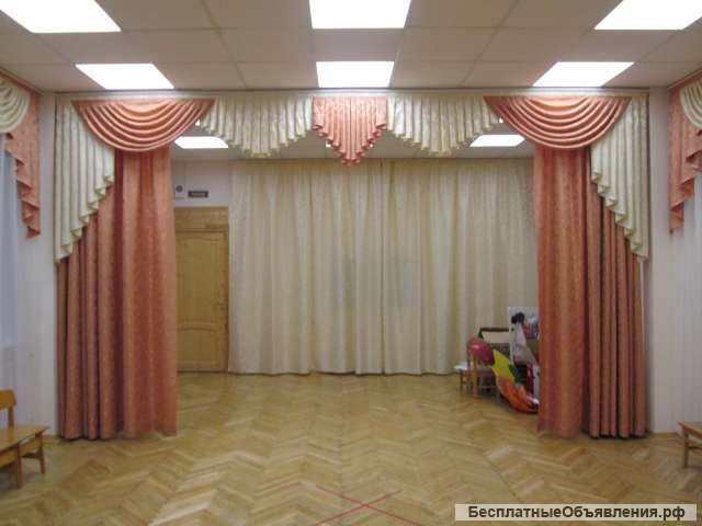 Шторы для актового или музыкального зала в детсадах