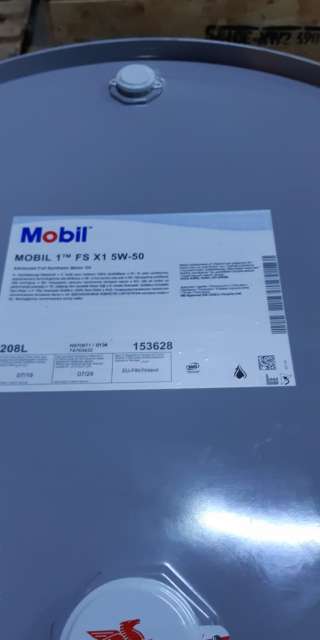 Моторное масло Mobil 1