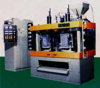 Экструдер для выдува (Болгария) 0,5, 1 л. 1,5 л б/у