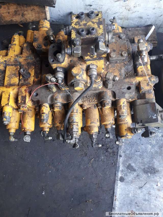 Гидрораспределитель komatsu 340/6