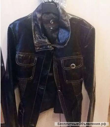 Куртка из натуральной лакированной кожи