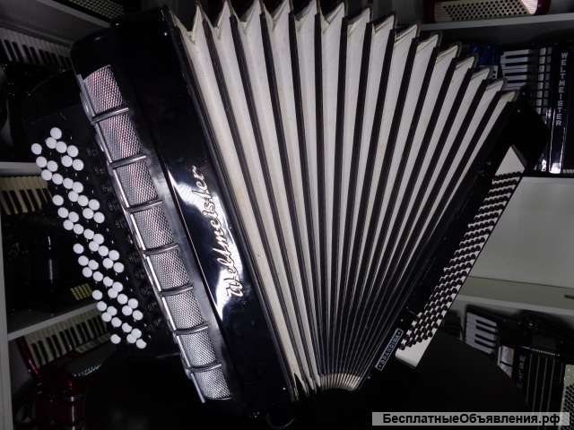 Баян Weltmeister Grandina