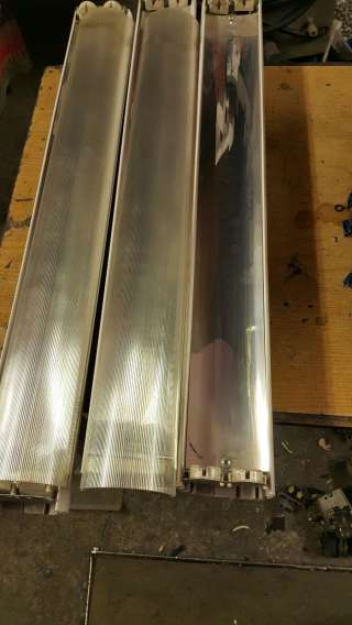 Светильники к люминесцентным лампам PHILIPS TLD 18W/54