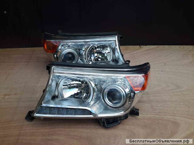 Фары Toyota Land Cruiser 200 12-15 г.в.