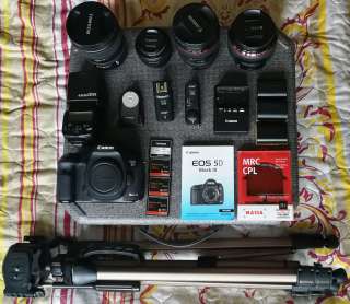 Камера Canon EOS 5d Mark III (комплектом)
