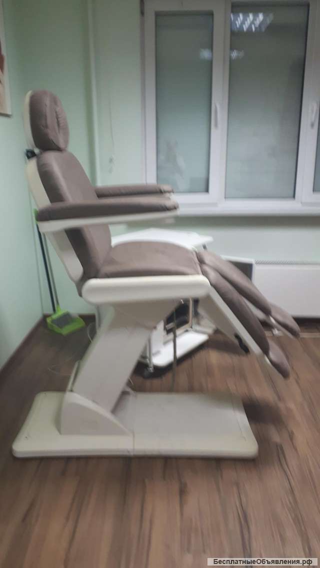 Педикюрное кресло