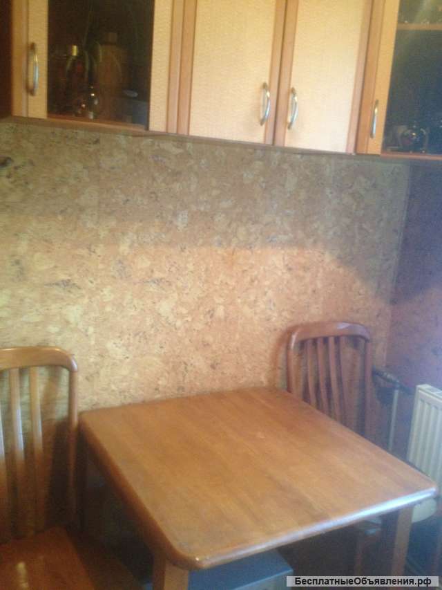 Двух комнатную квартиру в центре Клина