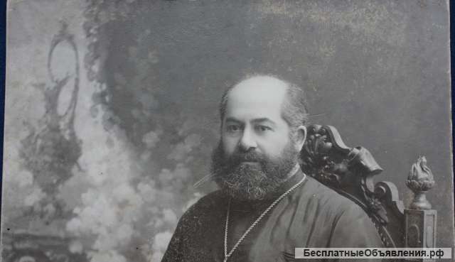Старинная кабинетная фотография - портрет соборного протоиерея. Россия, Симферополь, 1890-е гг.