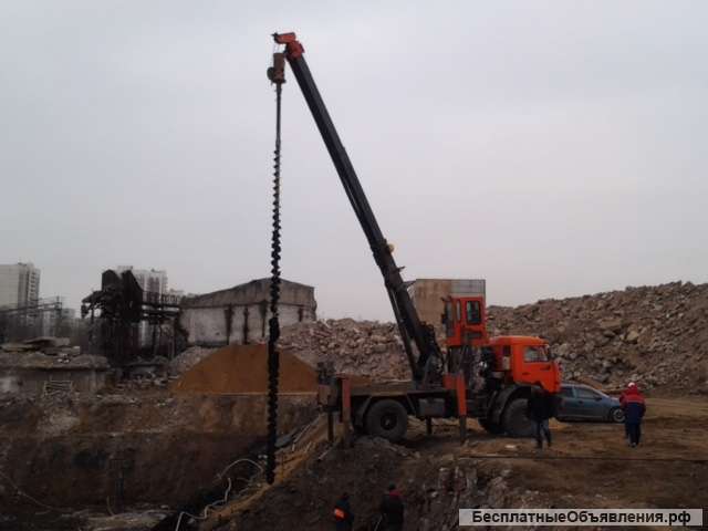 Водитель ямобура, оператор бурильно крановой машины