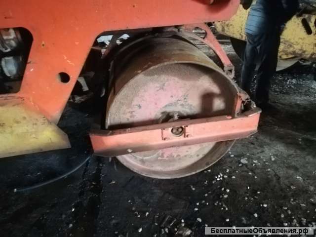 Каток дорожный ДУ47Б