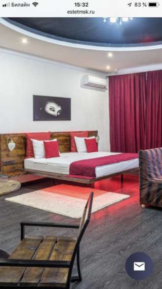 Двухспальная кровать