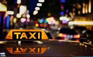 Водитель такси