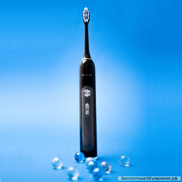 Надежная зубная щетка на каждый день - Revyline RL 010 Black