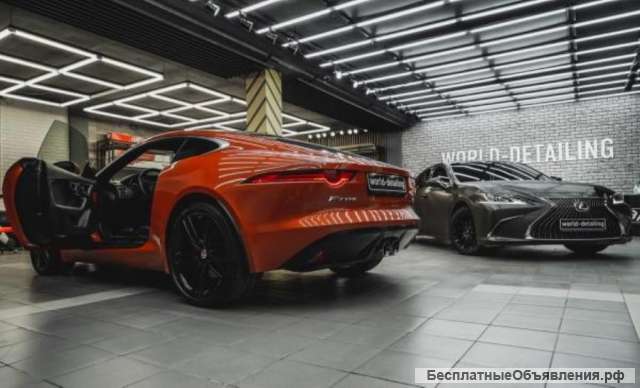 Оклейка автомобиля цветной виниловой пленкой. World Detailing