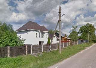 Жилой кирпичный дом 302 м2 на 15 сотках. Ижс. За участком водоём, грибной лес