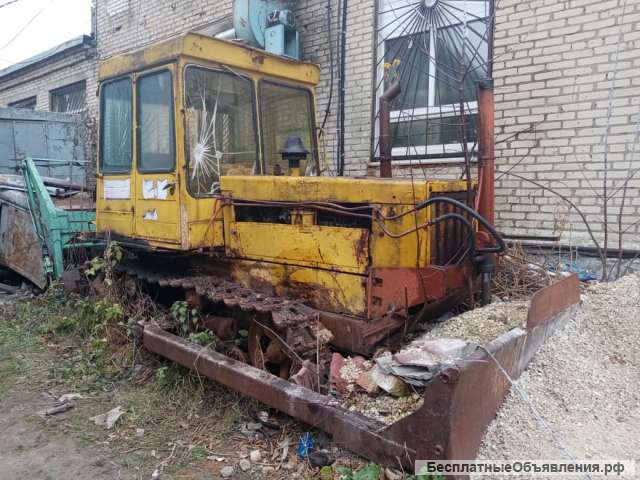 Трактор ДТ-75М с отвалом