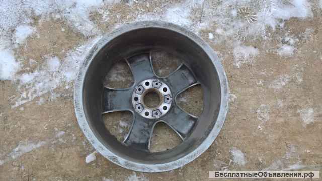Диск для БМВ 3 серии Е90. БМВ Е90. BMW E90.